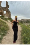 Siyah Omuz Açık Tek Yırtmaçlı Elbise