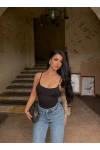 Siyah Aksesuarlı Bodysuit