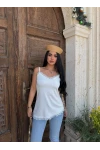Beyaz Asimetrik Dantelli Bluz