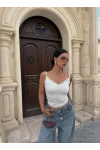 Beyaz Dantel Detaylı Fitilli Bluz
