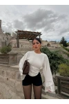 Beyaz Kolları Volanlı Korse Sweat
