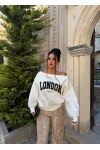 Beyaz London Kayık Yaka Sweat