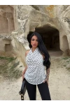 Beyaz Puantiyeli Degaje Bluz