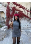 Gri Poliviskon Dik Yaka Elbise