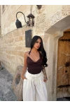 Kahve Tek Omuz Aksesuarlı Degaje Crop