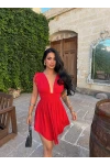 Kırmızı Derin V Yaka Şortlu Elbise