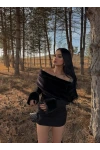 Siyah Yakası Kürklü Madonna Elbise