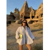 Beyaz Kolları Volanlı Bf Gömlek