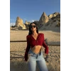 Bordo Omuz Vatkalı Tokalı Bluz