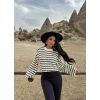 Çizgili Crop Kazak