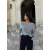 Gri Madonna Yaka Şardonlu Kazak