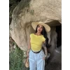 Sarı Büzgülü Kayık Yaka Crop