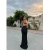 Siyah Aksesuarlı Degaje Elbise