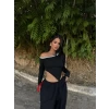 Siyah Asimetrik Biyeli Crop