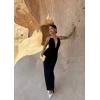Siyah Boyun Aksesuarlı Degaje Elbise