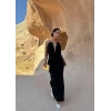Siyah Boyun Aksesuarlı Degaje Elbise