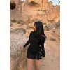 Siyah Kayık Yaka Büzgülü Elbise