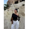 Siyah Omuz Açık Basic Crop