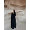 Siyah Yaka Aksesuarlı Arya Elbise