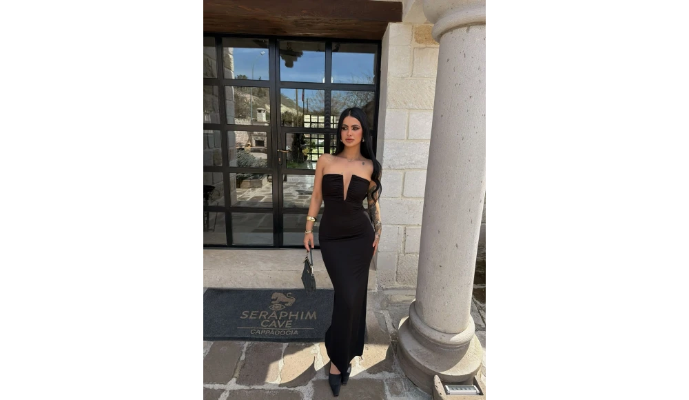 Zayıf Gösteren Elbise Modelleri