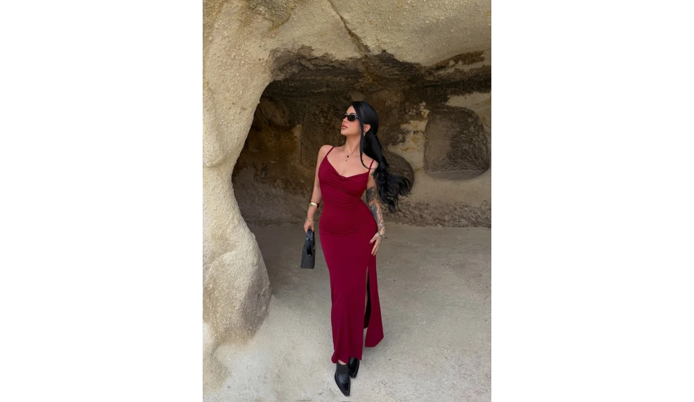 Hangi Elbise Boyu Daha Uzun ve İnce Gösterir?