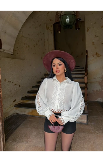 Dantelli Crop Keten Gömlek