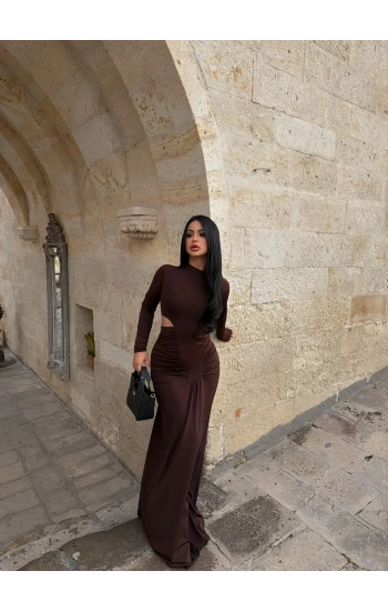 Kahve Yan Pencereli Balık Sırtı Elbise