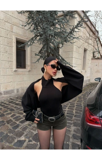 Siyah Bolerolu Triko İkili Takım
