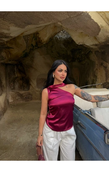 Bordo Saten Boyundan Bağlamalı Bluz