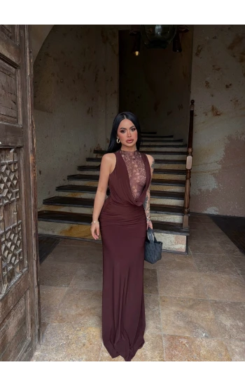 Kahve Sırt Düğmeli Degaje Elbise