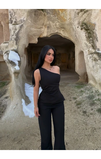 Siyah Tek Omuz Dokuma Takım