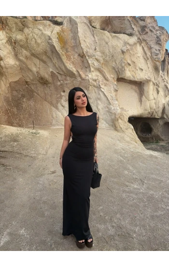 Siyah Sırt Açık Long Elbise