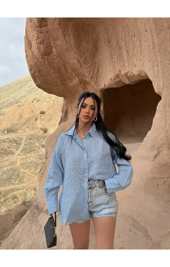 Mavi Tek Cep Sırt Dekolte Gömlek