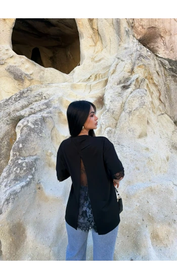 Siyah Sırt ve Kol Güpürlü Modal Tişört