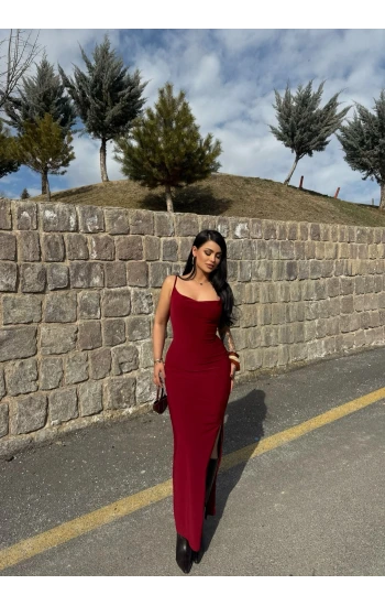 Bordo Askılı Degaje Yaka Elbise
