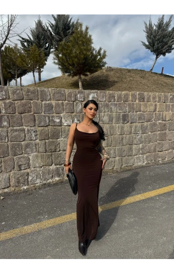Kahve Askılı Degaje Yaka Elbise