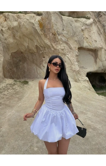 Beyaz Boyundan Bağlamalı Balon Etekli Elbise