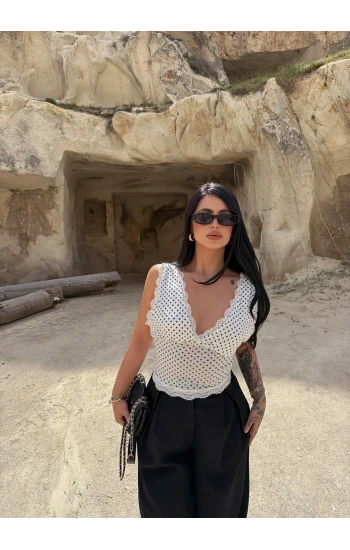 Beyaz Puantiyeli Güpürlü Bralet