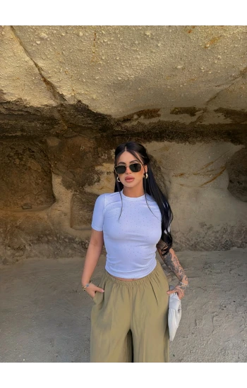 Beyaz Glam Basic Taşlı Crop