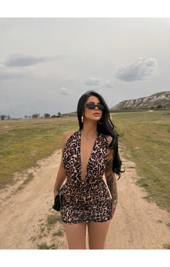 Leopar Sırt Zincirli Dekolte Elbise