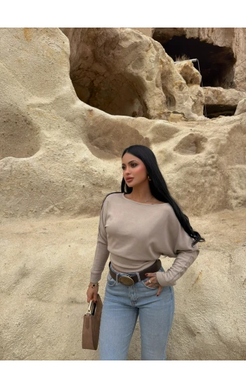 Bej Düşük Omuz Korseli Sweat