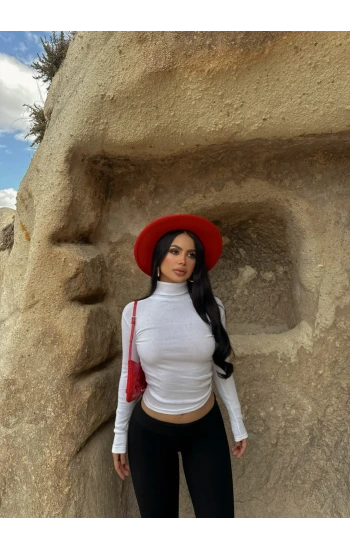 Beyaz Balıkçı Kaşkorse Crop