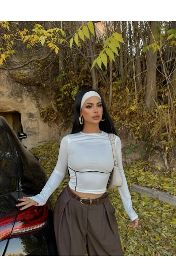 Beyaz Biyeli Basic Crop