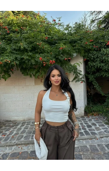 Beyaz Boyundan Bağlamalı Kemerli Crop