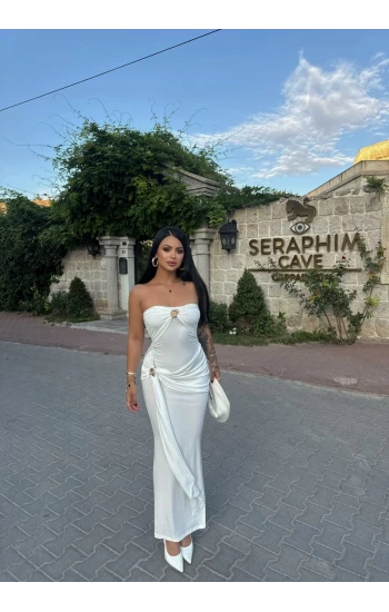 Beyaz Çift Tokalı Straplez Maxi Elbise