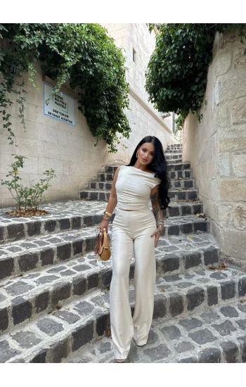 Beyaz Kayık Yaka Compact İkili Takım