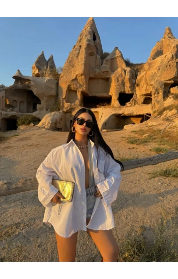 Beyaz Kolları Volanlı Bf Gömlek