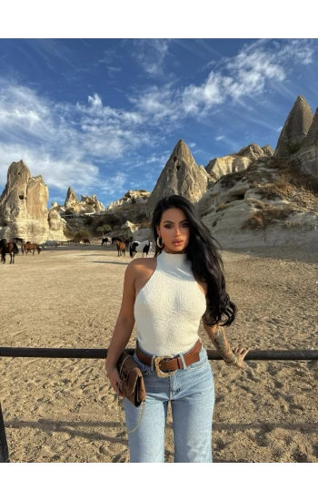 Beyaz Kolsuz Sakallı Triko