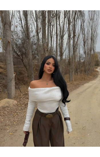 Beyaz Madonna Triko Crop