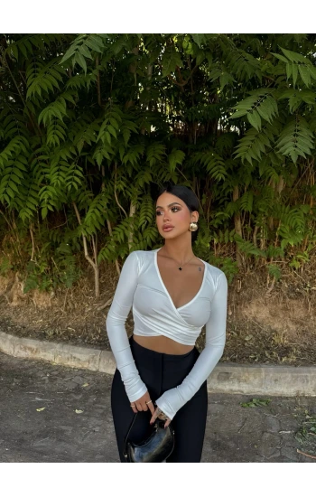 Beyaz Ön Kruvaze Scuba Crop
